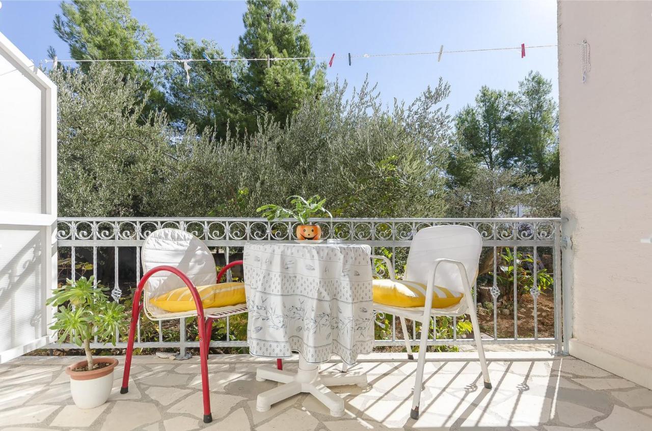 Apartment And Rooms Ema Vodice Exterior photo